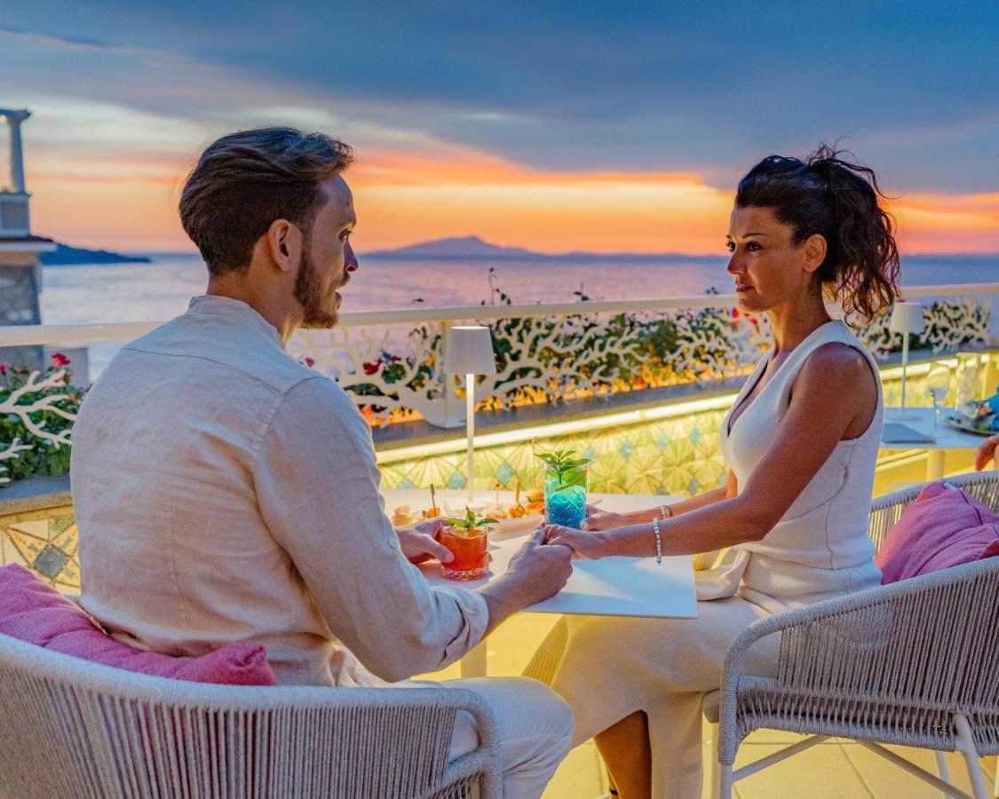 Hotel Corallo Sorrento Sant'Agnello Dış mekan fotoğraf
