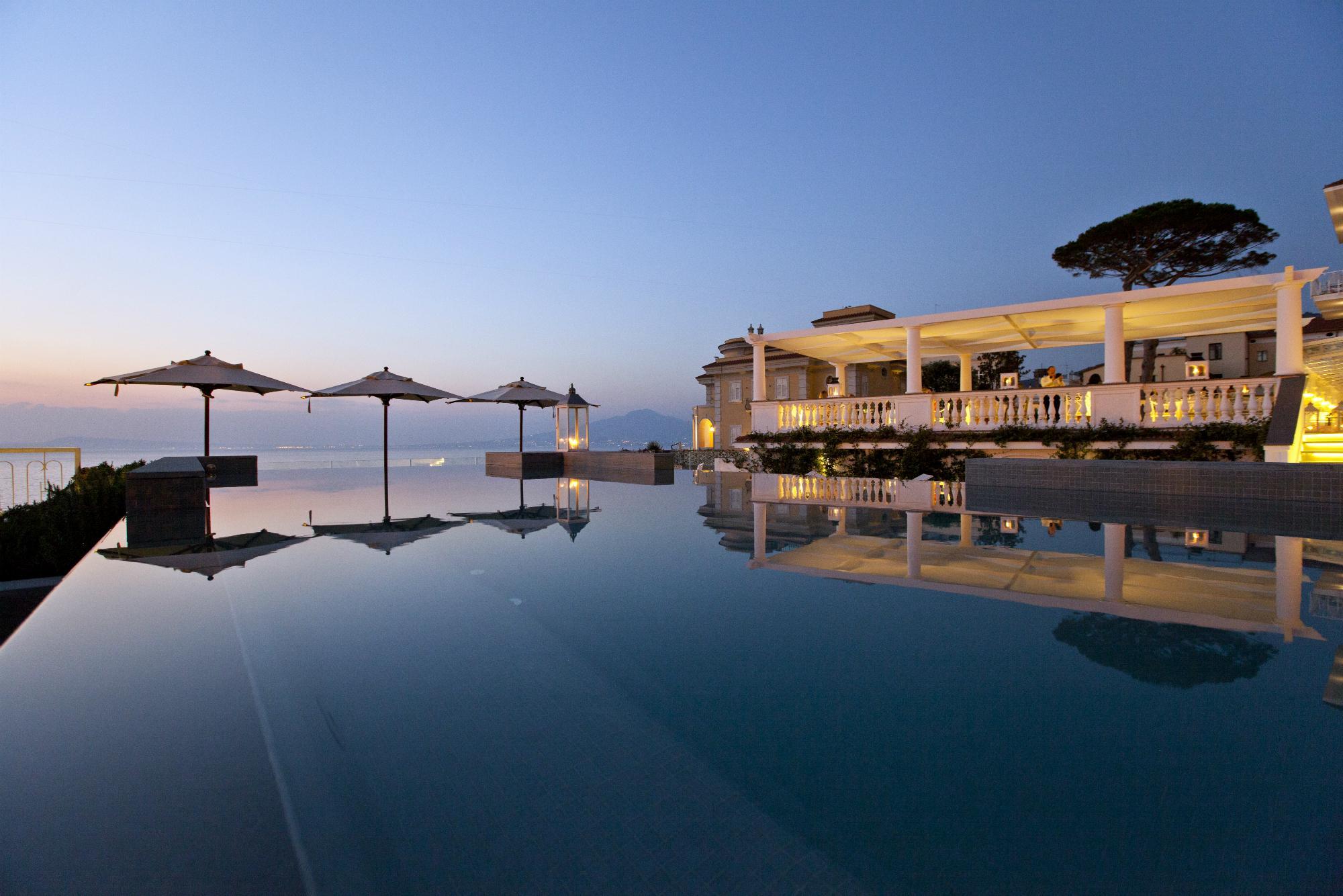 Hotel Corallo Sorrento Sant'Agnello Dış mekan fotoğraf