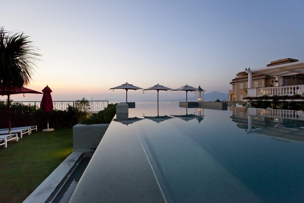 Hotel Corallo Sorrento Sant'Agnello Dış mekan fotoğraf