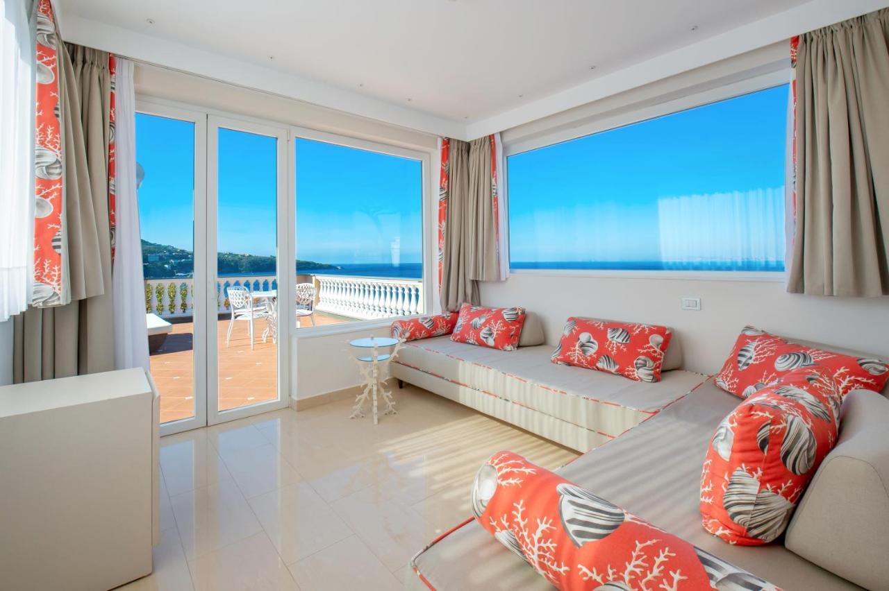 Hotel Corallo Sorrento Sant'Agnello Dış mekan fotoğraf